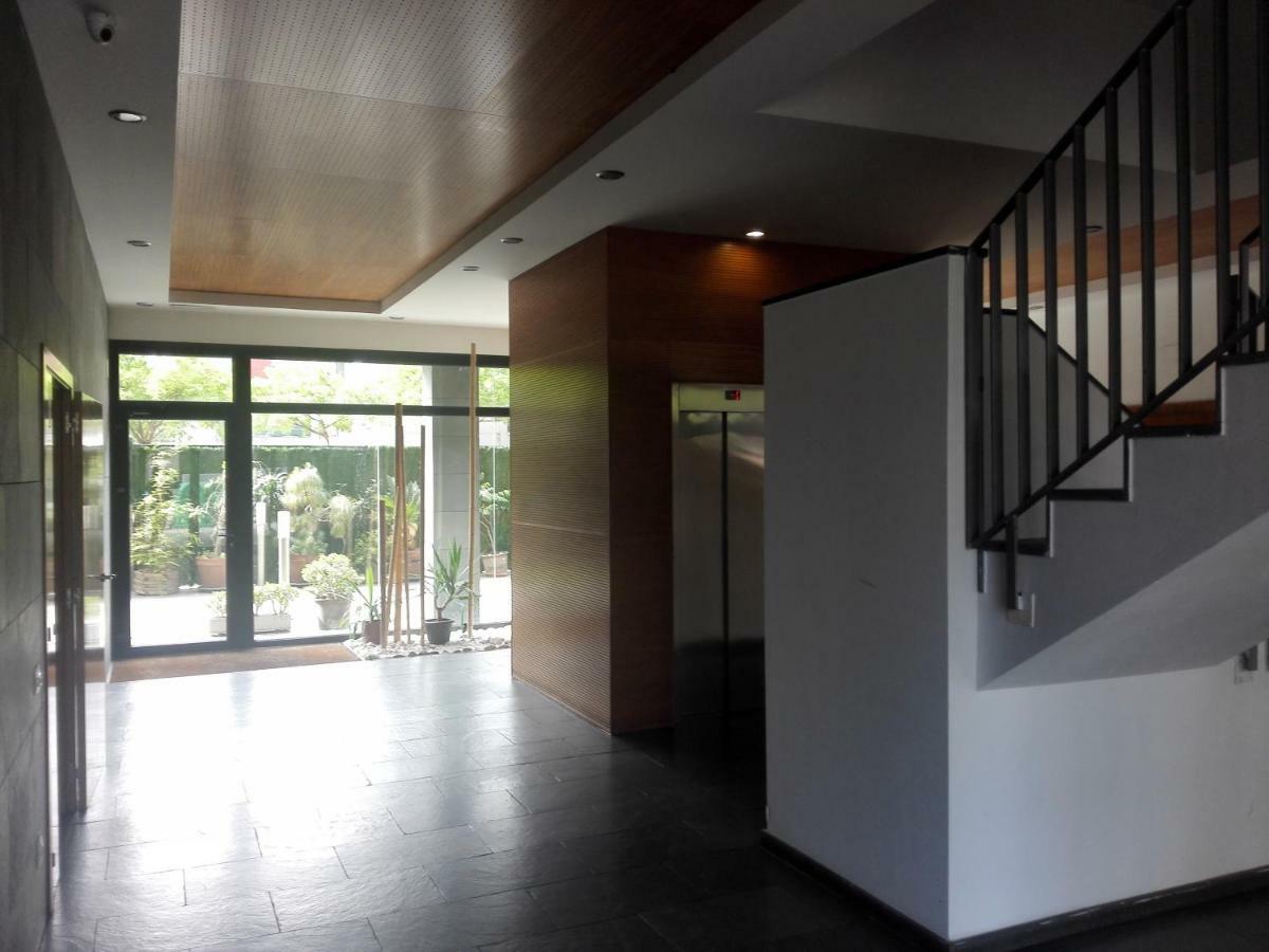 Jie Apartment 산트 아드리아 데 베소스 외부 사진