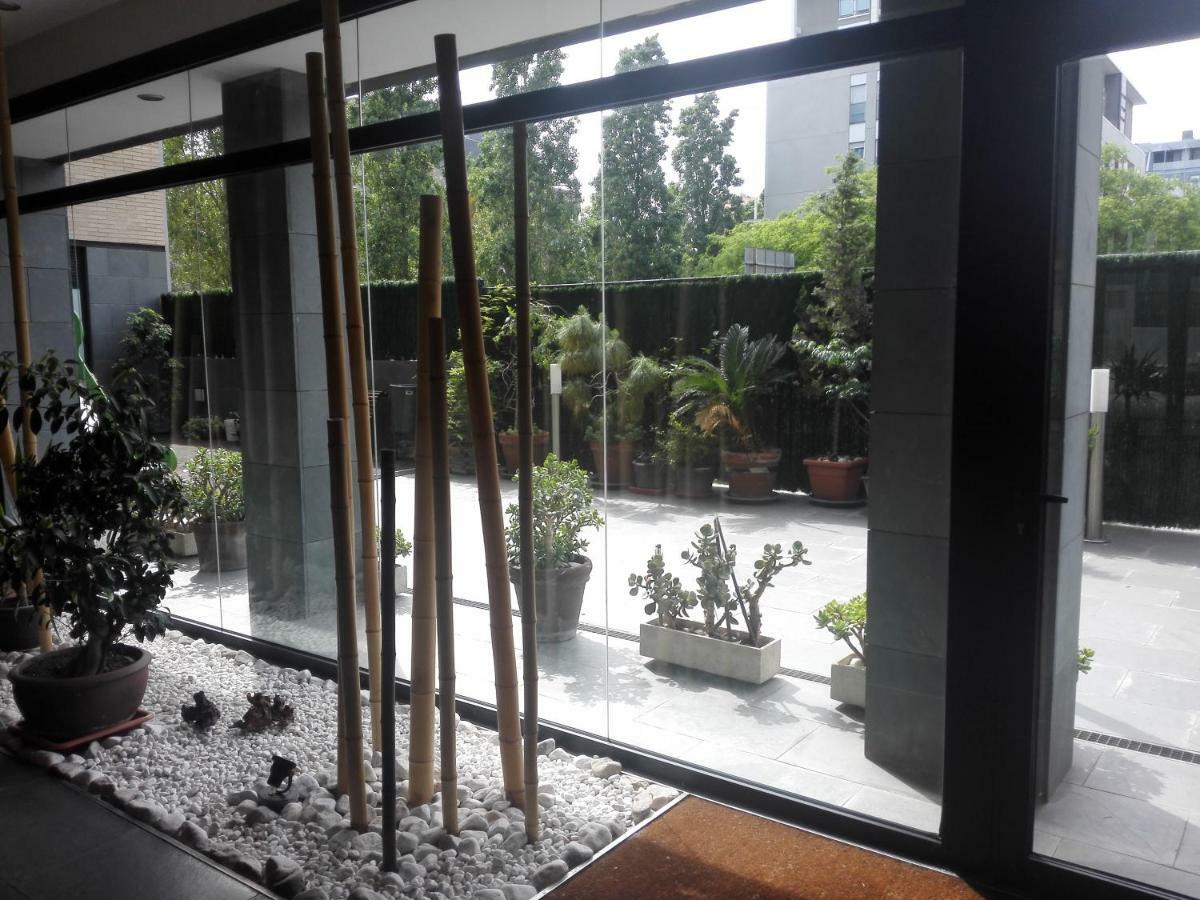 Jie Apartment 산트 아드리아 데 베소스 외부 사진