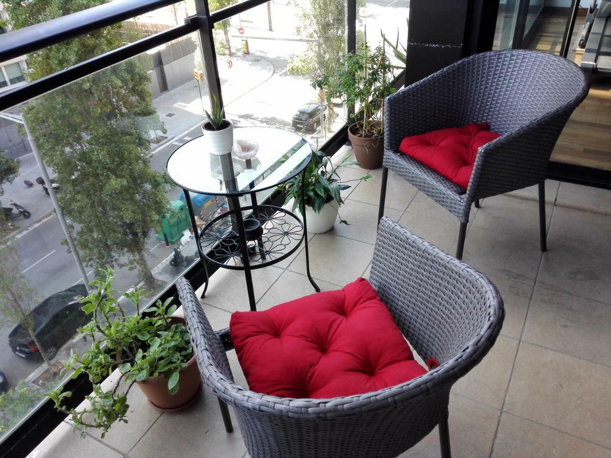 Jie Apartment 산트 아드리아 데 베소스 외부 사진